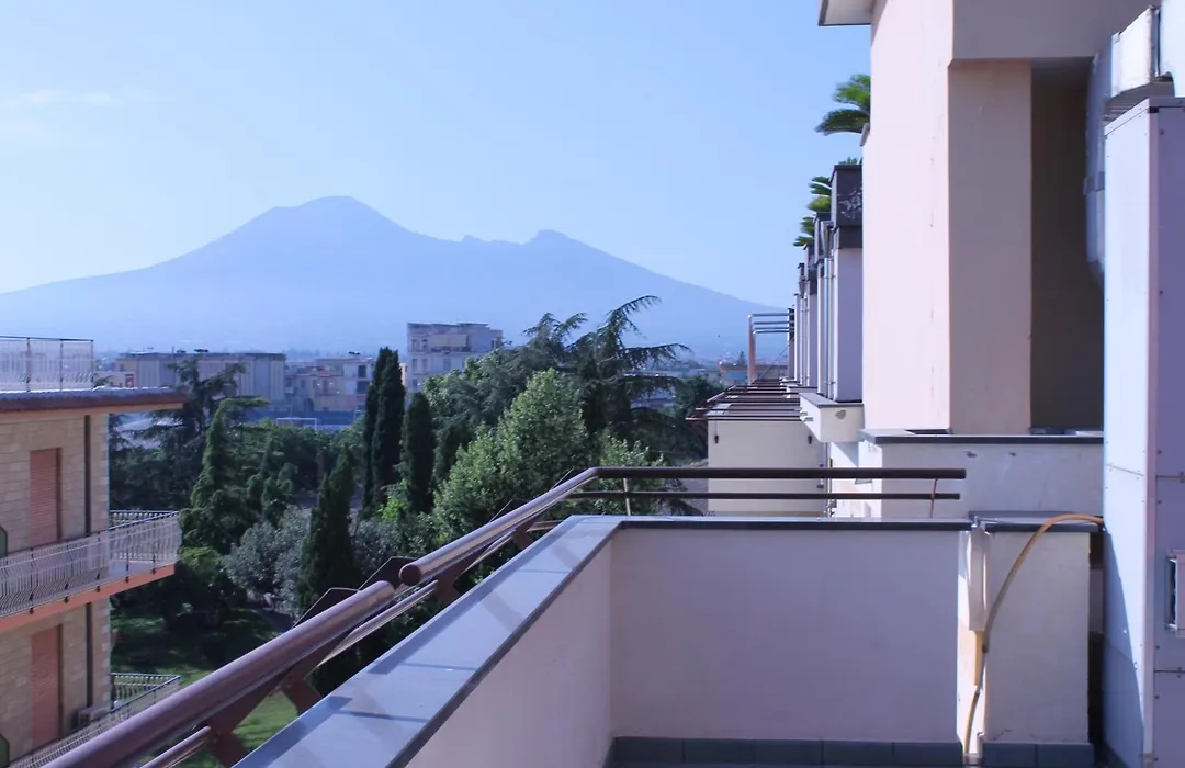 Abalon Pompei Resort-1